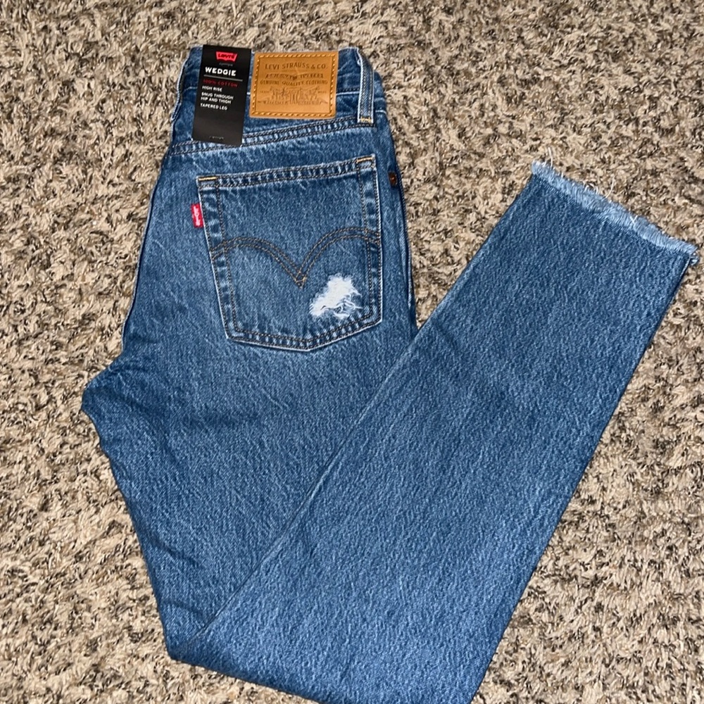 Levi’s Wedgie Denim
